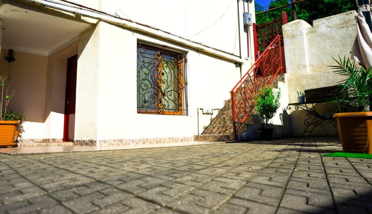 Old District Apartment Kutaisi Exterior photo